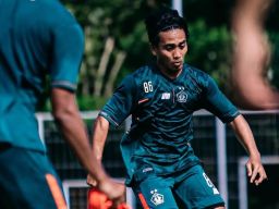 M Taufiq saat masih berstatus pinjaman dari Bali United.(Persik Kediri/Jatimnow.com)