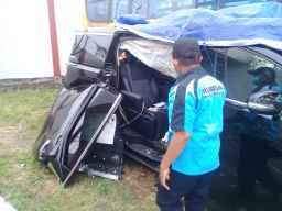 Ini Penampakan Mobil Musisi Debu yang Kecelakaan di Tol Pasuruan-Probolinggo