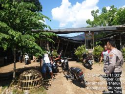 Lokasi penggerebekan judi sabung ayam di Desa Sumberkolak. (Foto: Humas Polres Situbondo/jatimnow.com)