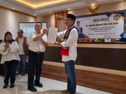 Deklarasi Pencalonan Waketum DPN Peradi, Syaiful Ma'arif sebagai Ketua IKA FH Unair di Jalan Juwingan Surabaya
