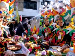 Hari Jadi ke-729 Surabaya, Festival Rujak Uleg dan Parade Budaya Kembali Digelar
