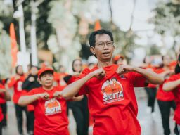 Senam SICITA Serentak, PDIP Surabaya Gelorakan Semangat Kebangkitan Nasional