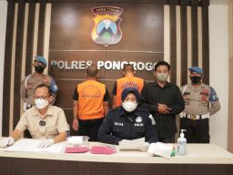 Transaksi Online Pil Koplo, 2 Warga Ponorogo Ditangkap Polisi