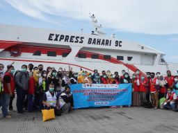 Gubernur Khofifah Terjunkan Tim Yankes Bergerak ke Pulau Kangean