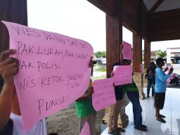 Bansos Migor Disunat, Warga Tuntut Oknum Perangkat Desa Gumulan Jombang Dicopot