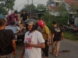 Kecelakaan di Jalan umum jurusan Ponorogo-Pulung KM 5-6, Desa Tajug, Kecamatan Siman, Kabupaten Ponorogo.(Foto: Mita Kusuma/jatimnow.com)