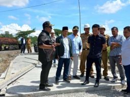 Sidak Proyek Jalan Kabupaten, Komisi III DPRD Sampang Sebut Temukan Kejanggalan
