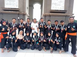 13 Pesilat Pagar Nusa Lamongan Raih Medali di Turnamen Pencak Silat Se-Nusantara