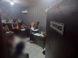 Razia Rumah Kos di Kota Mojokerto, Polisi Temukan Pasangan Open BO