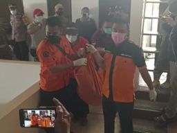Wanita Tanpa Busana Ditemukan Tewas dalam Bak Mandi Kamar Hotel di Surabaya