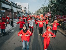 Senam Sicita Meriahkan Peringatan Hari Lahir Bung Karno di Peneleh Surabaya