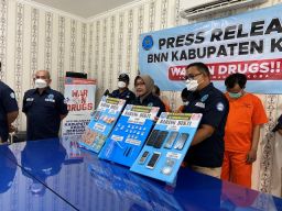 BNN Kabupaten Kediri berhasil membongkar sindikat narkoba. (Foto: Yanuar Dedy/jatimnow.com)