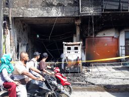 SPBU Mini di Sidoarjo Terbakar, 1 Korban Selamat Karena di Depan Rumah