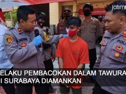 Video: Pelaku Pembacokan dalam Tawuran di Surabaya Diamankan