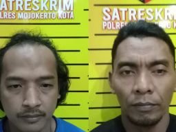 Dua Pria Pencuri Grill Besi Penutup Pedestrian di Kota Mojokerto Diringkus
