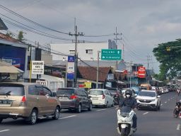 Plat Nomor Putih Resmi Diterapkan di Kota Malang
