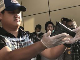 Penampakan Senpi yang Dipakai Pelaku untuk Menembak Juragan Rongsokan Sidoarjo