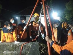 Hilang 4 Hari, Ibu Asal Sampang Ditemukan Tewas di Sumur Sedalam 25 Meter