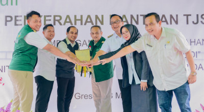 PLN Gelontor 174 Juta Untuk Pengembangan UMKM Nelayan di Gresik PLN Gelontor 174 Juta Untuk Pengembangan UMKM Nelayan di Gresik