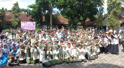 Bupati Jember Gus Fawait Ajak Pelajar Cegah Pernikahan Dini Bupati Jember Gus Fawait Ajak Pelajar Cegah Pernikahan Dini