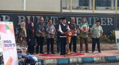 Tekan Stunting, AKI dan AKB, Pemkab Jember Terjunkan Seribu Tenaga Kesehatan Tekan Stunting, AKI dan AKB, Pemkab Jember Terjunkan Seribu Tenaga Kesehatan