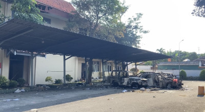 Polisi Tangkap 123 Perusuh di Kediri, Pelajar dan Santri dari Blitar hingga Mojokerto Polisi Tangkap 123 Perusuh di Kediri, Pelajar dan Santri dari Blitar hingga Mojokerto