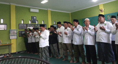 PKB Jember Gelar Salat Gaib dan Doa Bersama untuk Bangsa PKB Jember Gelar Salat Gaib dan Doa Bersama untuk Bangsa