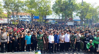 Antisipasi Kerusuhan, Pemkab Tulungagung Gelar Apel Akbar Antisipasi Kerusuhan, Pemkab Tulungagung Gelar Apel Akbar