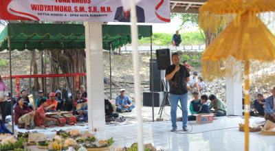 Saat DPRD Surabaya Merawat Tradisi Sedekah Bumi di Dukuh Watulawang Saat DPRD Surabaya Merawat Tradisi Sedekah Bumi di Dukuh Watulawang