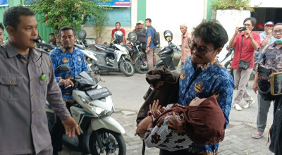Siswa SMAN di Lamongan Alami Keracunan Massal, Begini Faktanya Siswa SMAN di Lamongan Alami Keracunan Massal, Begini Faktanya