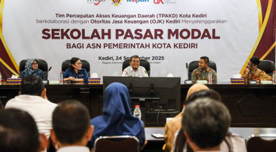 Tingkatkan Literasi Keuangan ASN Kota Kediri, TPAKD dan OJK Gelar Sekolah Pasar Modal Tingkatkan Literasi Keuangan ASN Kota Kediri, TPAKD dan OJK Gelar Sekolah Pasar Modal