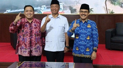 Pemkab, DPRD dan Akademisi Gelar Deklarasi Tulungagung Sehat Mental Pemkab, DPRD dan Akademisi Gelar Deklarasi Tulungagung Sehat Mental