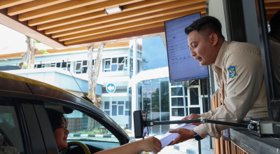 Jadwal Drive Thru Perizinan DPMPTSP Surabaya di SPP Menur, Akhir Pekan Buka Jadwal Drive Thru Perizinan DPMPTSP Surabaya di SPP Menur, Akhir Pekan Buka