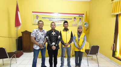 Dua Kader Daftarkan Diri Sebagai Calon Ketua DPD Partai Golkar Tulungagung Dua Kader Daftarkan Diri Sebagai Calon Ketua DPD Partai Golkar Tulungagung