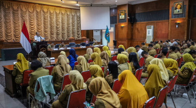 Pemkot Surabaya Diminta Optimalkan Pajak Daerah Pemkot Surabaya Diminta Optimalkan Pajak Daerah