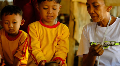 Keren, Pelajar di Tulungagung Inisiasi Program Pawon Gerabah Keren, Pelajar di Tulungagung Inisiasi Program Pawon Gerabah