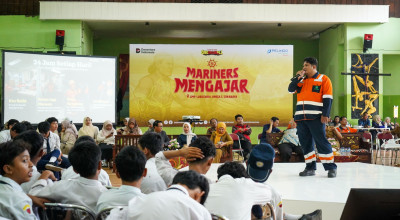Pelindo Marine Selar Mariners Mengajar, Ajak Pelajar Lestarikan Bumi Majapahit
