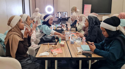 MYZE Sumenep dan Wardah Gelar Personal Color, Ekspresi Diri Lewat Pilihan Warna MYZE Sumenep dan Wardah Gelar Personal Color, Ekspresi Diri Lewat Pilihan Warna