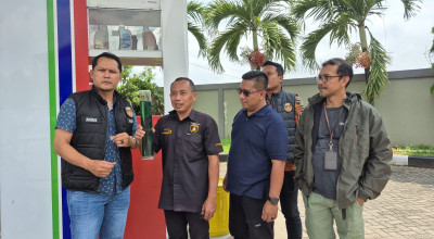 Polres dan Pemkab Ponorogo Sidak SPBU, Pastikan Pertalite Aman Tanpa Campuran Air Polres dan Pemkab Ponorogo Sidak SPBU, Pastikan Pertalite Aman Tanpa Campuran Air