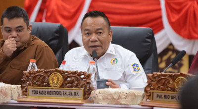 Gerindra Surabaya: Gen Z Harus Jadi Agen Perubahan Era Disrupsi Gerindra Surabaya: Gen Z Harus Jadi Agen Perubahan Era Disrupsi