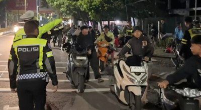 Ratusan Pelaku Balap Liar Dorong Motor dan Ditilang Satlantas Polresta Malang