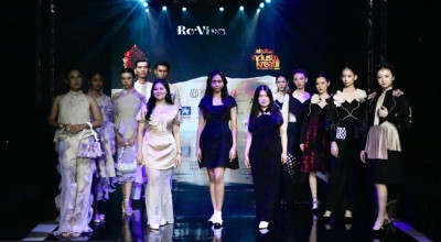 FIK Ubaya Pamerkan Karya Desain Fashion Bertema "Revive" di Surabaya