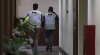 Bupati Ponorogo Ditangkap KPK?