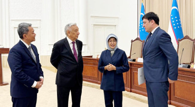 Hari Pahlawan, MK RI Ukir Sejarah di Uzbekistan