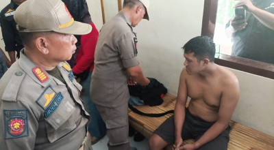 Duh, Kenakan ID Card Media Pria Ini Tertangkap Mencopet di Tulungagung