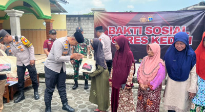 Polres Kediri Serahkan Bantuan Sumur Bor Untuk Musala