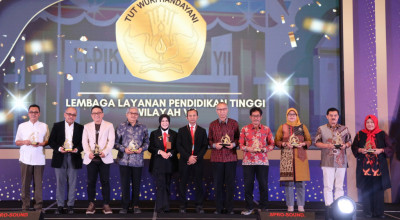 Unusa Sabet 2 Penghargaan LLDikti, Komitmen Pada Pendidikan Berkualitas