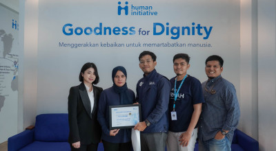 Lelang Jersey Pemain, Persik Kediri dan Athletes For Good Sumbang Korban Bencana