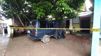 Pria di Blitar Ditemukan Tewas Dalam Mobil