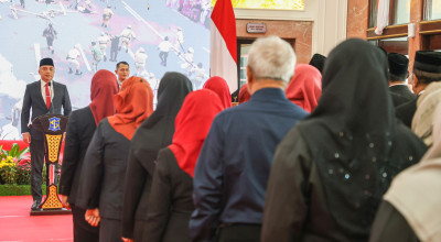 Wali Kota Surabaya Eri Cahyadi Mutasi 79 Pejabat Pemkot